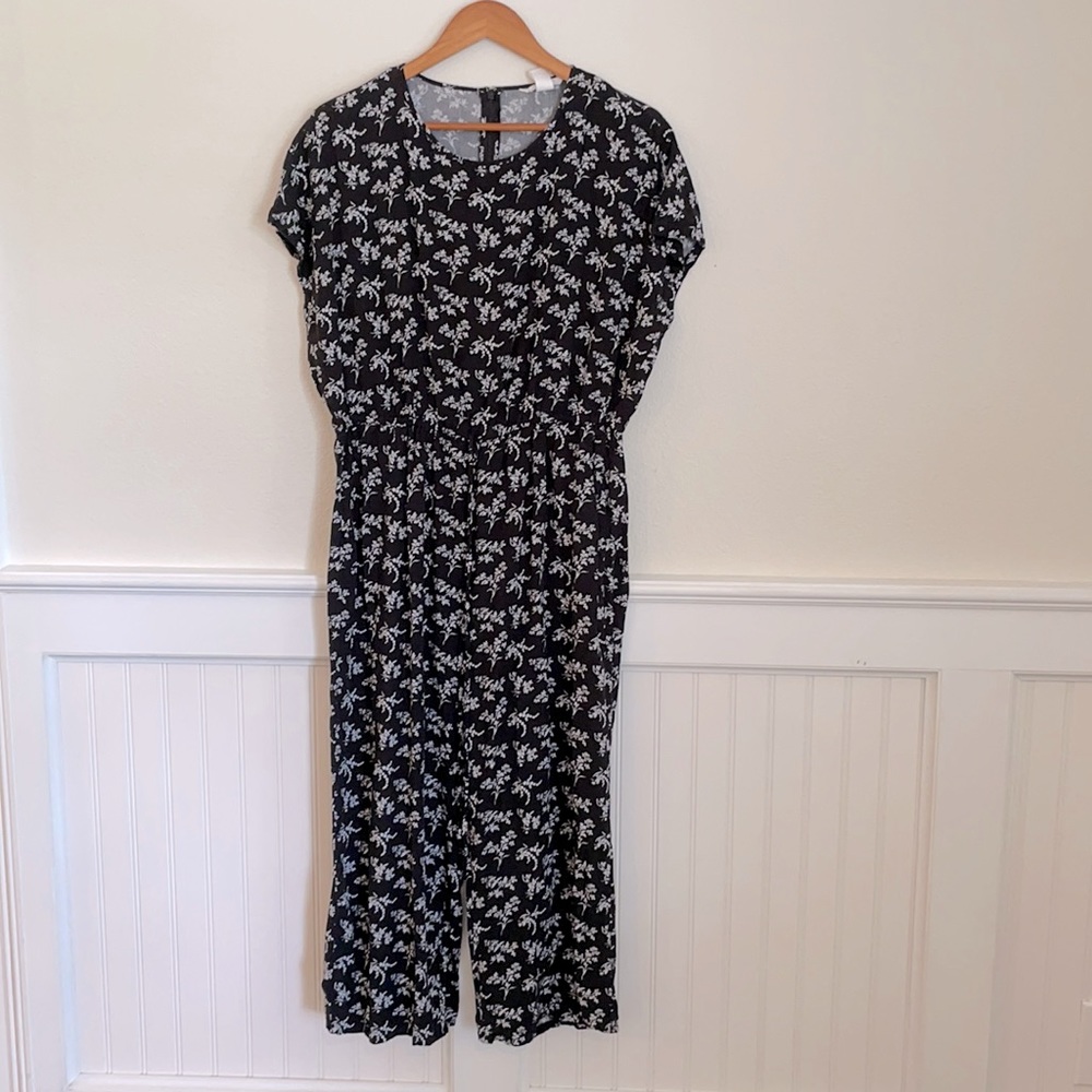 H&M black floral jumpsuit size 12